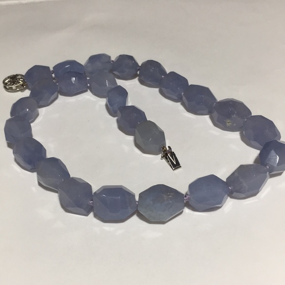 GEM TREASURES BLUE CHALCEDONY BEAUTIFUL 14K WHITE GOLD CLOSURE STONES NECKLACE - Picture 8 of 11